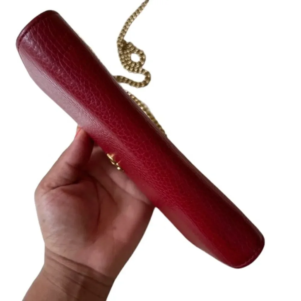 GUCCI GG Marmont Leather Wallet on Chain in Red
